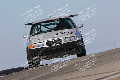 media/Oct-26-2025-CalClub SCCA (Sun) [[8ce1e69566]]/Group 4/Grapevine/